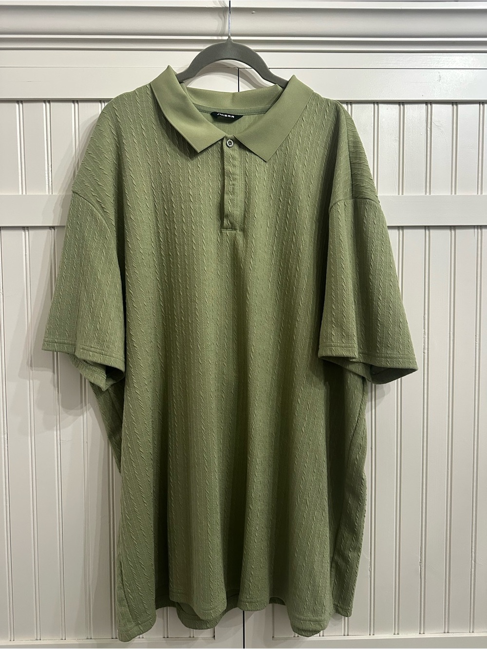 Relaxed Olive Green Polo Shirt with Subtle Texture Size 4XL